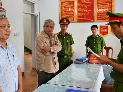 Một ban quản lý ở Đà Nẵng có cựu giám đốc và cựu kế toán bị tạm giữ