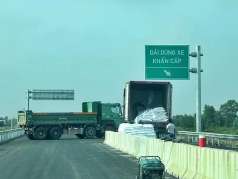 Khẩn trương hoàn thành đồng bộ cao tốc Bắc - Nam đoạn Cần Thơ - Cà Mau