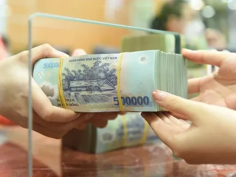 Ngân hàng dồn dập đấu giá nợ xấu doanh nghiệp