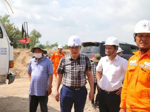 Về đích công trình đường dây 110kV Trần Đề - Trạm 220kV Sóc Trăng tại Cần Thơ