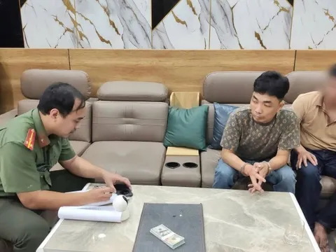 Từ tờ 100 USD, khám xét khẩn cấp, bắt Lê Xuân Cương và Võ Quốc Hòa