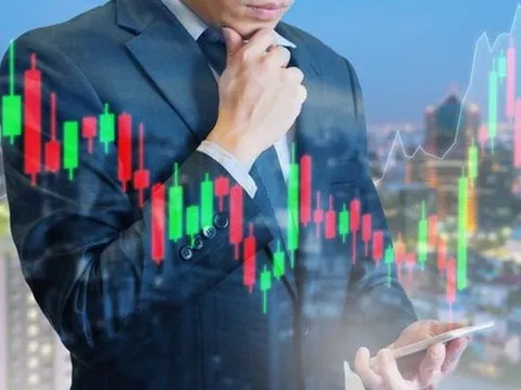 Cổ phiếu doanh nghiệp nhà nước PV GAS, BSR, Petrolimex, Becamex... đồng loạt "tím lịm", điều gì đang diễn ra?