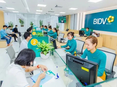 Ngân hàng có quy mô lớn nhất Việt Nam báo lãi trước thuế 36.000 tỉ đồng