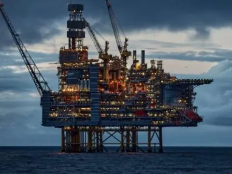 Phát hiện mỏ dầu rộng 96 km² tại nhà cung cấp dầu thô lớn nhất cho Việt Nam, trữ lượng 3,2 tỷ thùng dầu