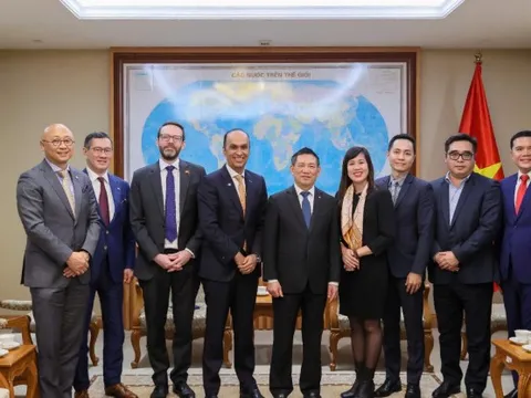 Tập đoàn Prudential cam kết đầu tư dài hạn tại Việt Nam