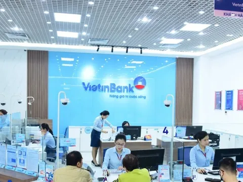 Ngân hàng 'hút' tiền gửi kỷ lục