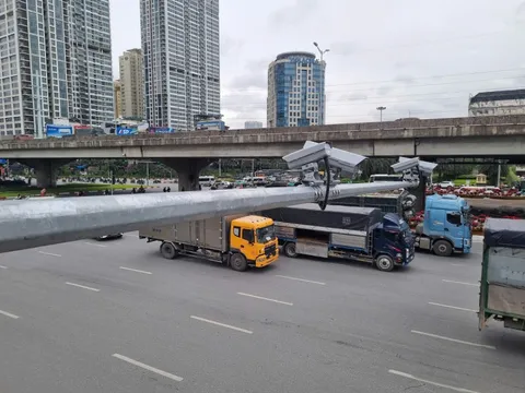 Camera AI ở Hà Nội 'bắt' hơn 6.300 trường hợp vi phạm, vượt đèn đỏ chiếm 63%