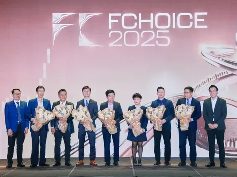 Vì sao Nhật Bản, Hàn Quốc đang gặp nhiều khó khăn nhưng Việt nam lại phừng phừng khí thế?