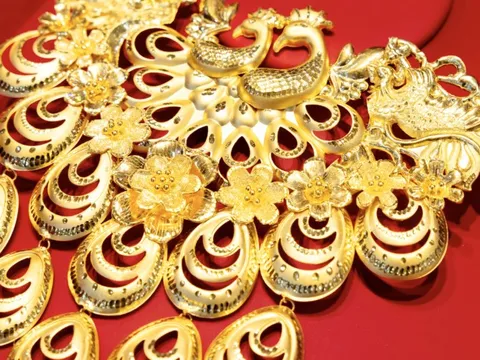 Sáng 14-1, giá vàng miếng SJC, vàng nhẫn cùng tăng tiếp