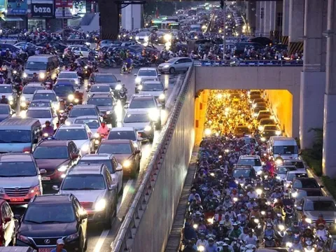 Hà Nội cấm xe tải trên 2 tấn vào nội đô ban ngày: Doanh nghiệp vận tải lo đội chi phí