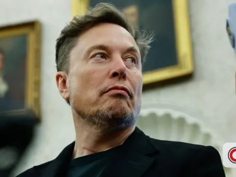 ‘Hắn là một gã đại ngốc’: Elon Musk đòi đuổi CEO hãng hàng không giá rẻ số 1 Châu Âu vì không chịu chi thêm 1 USD cho mỗi hành khách