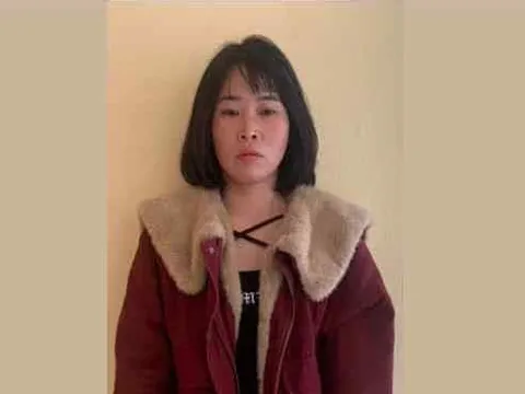 Bắt nhân viên quán karaoke Nguyễn Thị Mai sinh năm 1992