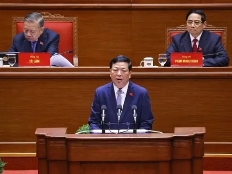 Doanh nghiệp Việt phải từng bước làm chủ công nghệ sân bay, đường sắt