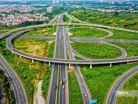 Chính phủ ra Nghị quyết về kế hoạch phát triển kinh tế - xã hội năm 2026