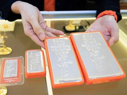 Giá bạc hôm nay 20-1: Cao chót vót, phải đặt mua trước vài tháng mới có