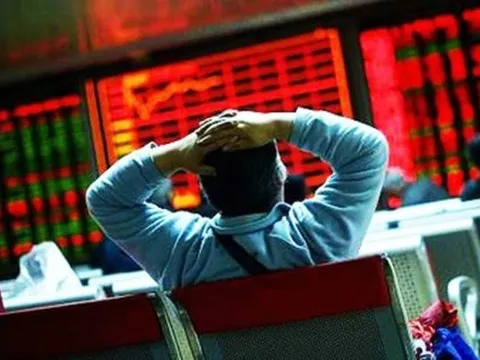 Phiên 22/1: Tự doanh CTCK thẳng tay bán ròng gần 400 tỷ đồng, cổ phiếu nào bị “xả” mạnh nhất?