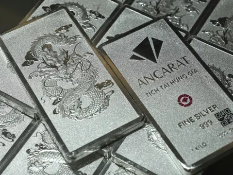 Giữa lúc giá bạc áp sát 100 triệu đồng/kg, ANCARAT có động thái khác thường