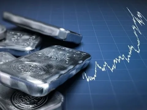 Sáng 23/1: Giá bạc Thượng Hải và COMEX đồng loạt lên đỉnh, chênh lệch cao kỷ lục