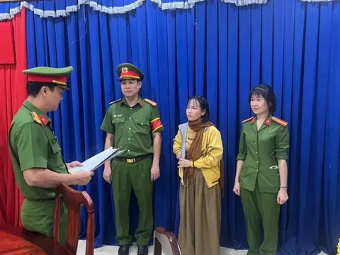 Lệnh bắt tạm giam Trịnh Thị Hóa làm nghề buôn bán quần áo