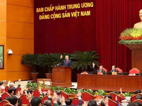 12 nhân sự lần đầu tham gia Bộ Chính trị, Ban Bí thư