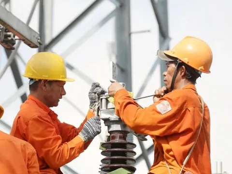 Bộ Công Thương nói gì việc tăng trưởng điện năm 2025 ở mức thấp?