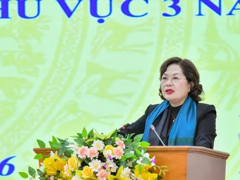 Thống đốc Nguyễn Thị Hồng biểu dương một khu vực có tỷ lệ nợ xấu chỉ 0,59%, dòng vốn đi đúng lĩnh vực sản xuất thực chất