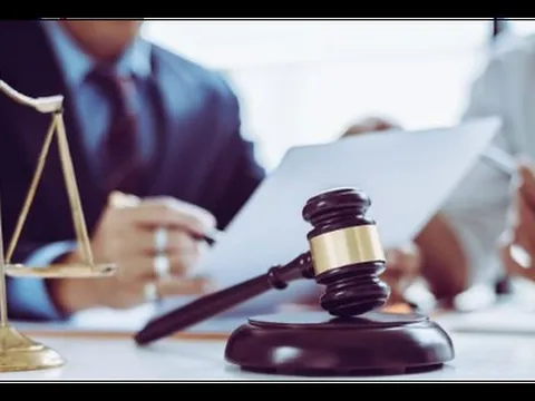 Một doanh nghiệp bị xử phạt vi phạm hành chính trong lĩnh vực chứng khoán