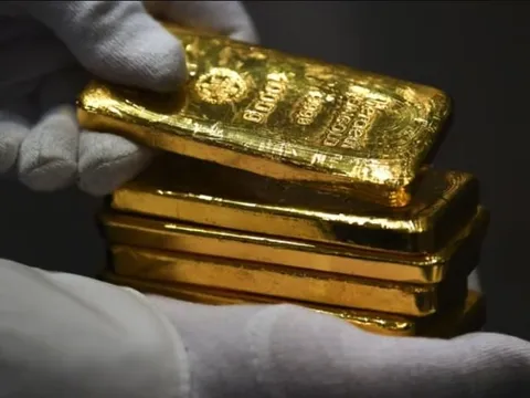 Quỹ vàng lớn nhất thế giới mua gần 6 tạ vàng trong đêm giá vàng lao dốc