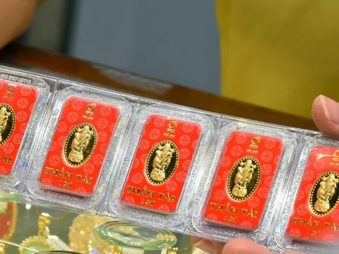 Giá vàng hôm nay 31-1: Sụt giảm mạnh sau chuỗi tăng kỷ lục