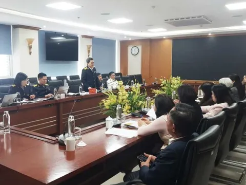 Người dân yêu cầu thanh toán tiền mặt, doanh nghiệp không thể mua hàng trên 5 triệu đồng: Cơ quan Thuế nói gì?