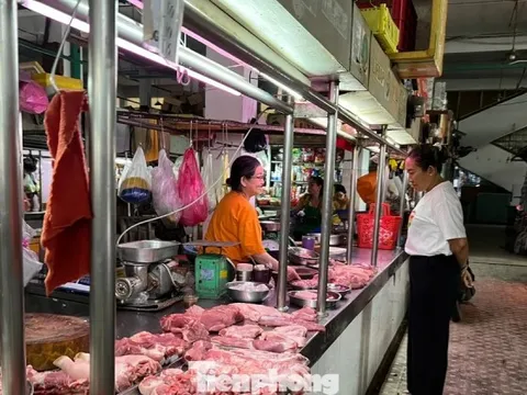 Lý do bà nội trợ TPHCM rụt rè mua thịt heo