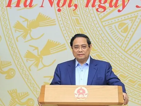 THỦ TƯỚNG: KHU VỰC KINH TẾ TƯ NHÂN PHẢI TĂNG TRƯỞNG 2 CON SỐ