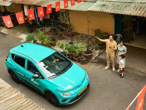 Tỷ phú Phạm Nhật Vượng sẽ thưởng nóng cho tài xế trong dịp Tết