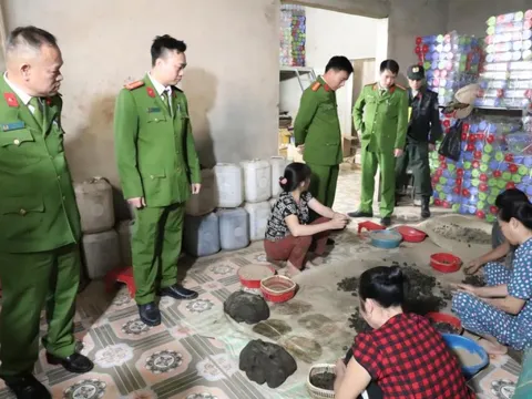 Phá đường dây hô biến bột nếp, bột ngô thành thuốc đông y tăng cân