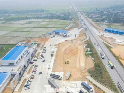 Khai thác tạm trạm dừng nghỉ trên cao tốc Bắc - Nam qua Thanh Hóa dịp Tết