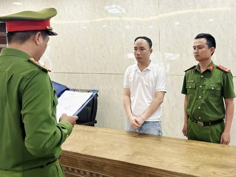 Ai từng chuyển tiền cho giám đốc La Thế Quang, nhanh chóng liên hệ số điện thoại