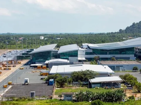 Một sân bay Việt Nam vẫn đang nâng cấp nhưng đã đón số chuyến bay cao nhất trong một ngày