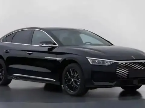 BYD ra mắt xe điện phục vụ thị trường gọi xe, một lần sạc đi 605 km