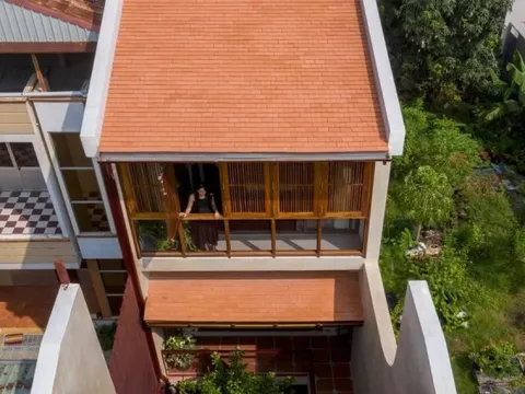 Ngôi nhà thiết kế mở đón gió và ánh sáng tự nhiên từ nhiều phía