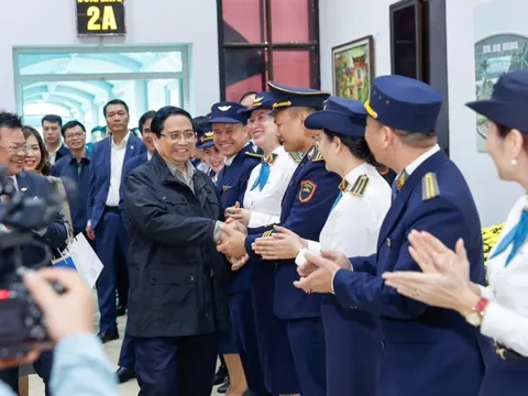 Chủ tịch VNR báo cáo với Thủ tướng về những kết quả trong công cuộc đổi mới ngành đường sắt