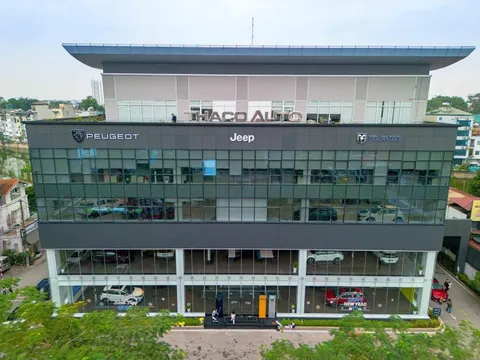Lộ diện showroom Jeep, RAM sau khi về tay THACO phân phối: Chung nhà với Peugeot, đã có xe về, giá kỳ vọng rẻ hơn trước nhờ cấu hình mới