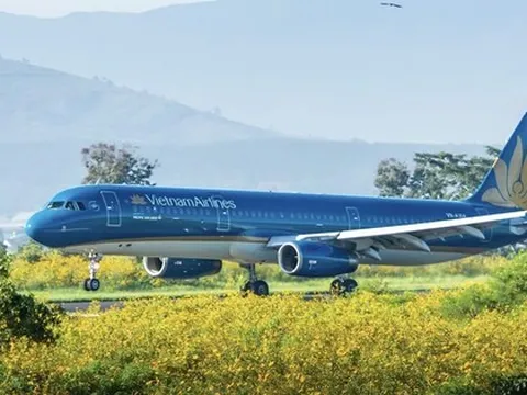 Sân bay Liên Khương tạm đóng cửa, khách bay đổi, hoàn vé ra sao?