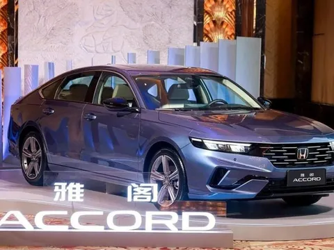 Mẫu xe sedan từng là ước mơ của người dân Việt Nam giờ phải 'vật lộn' để tồn tại ở thị trường này: Hạ giá tới 15.000 USD, doanh số sụt giảm gần 70%