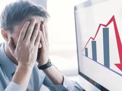 Phiên 5/3: Khối ngoại bán ròng đột biến hơn 3.200 tỷ đồng, cổ phiếu nào bị “xả” mạnh nhất?