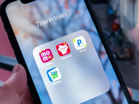 Thay đổi mới trên MoMo, ZaloPay mà tất cả người dùng cần biết