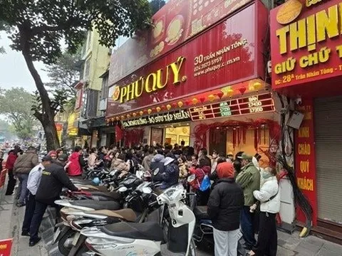 Giá bạc sáng nay tiếp đà giảm, bạc Phú Quý còn hơn 3,1 triệu đồng/lượng