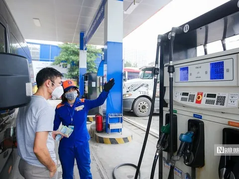 Bộ Tài chính đề xuất giảm thuế nhập xăng dầu về 0% do căng thẳng Trung Đông