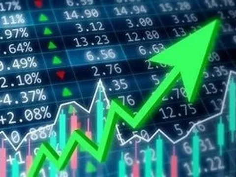 Cổ phiếu ngân hàng dẫn dắt, VN-Index bật tăng gần 24 điểm