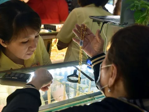 Giá vàng hôm nay 11-3 tăng trở lại