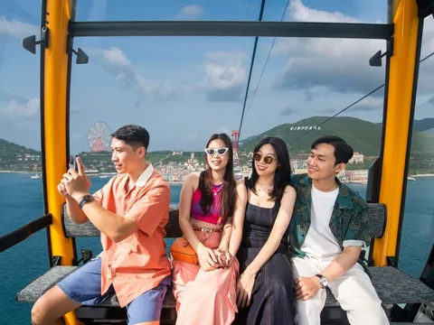 Vượt qua Nhật Bản và Hàn Quốc, tuyến cáp treo Việt Nam dài hơn 3,3km vừa vươn lên top 1 đẹp nhất châu Á